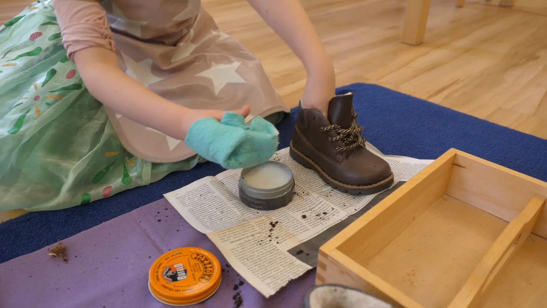 Schul- und Verbrauchsmaterialien
